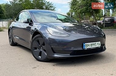 Седан Tesla Model 3 2022 в Одессе