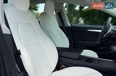 Седан Tesla Model 3 2022 в Одессе