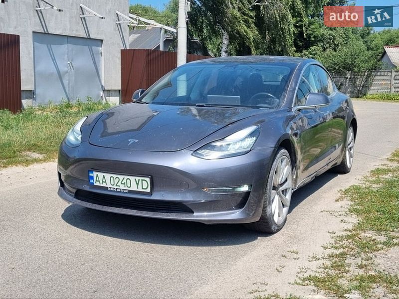 Седан Tesla Model 3 2019 в Києві фото Седан Tesla Model 3 2019 в Києві