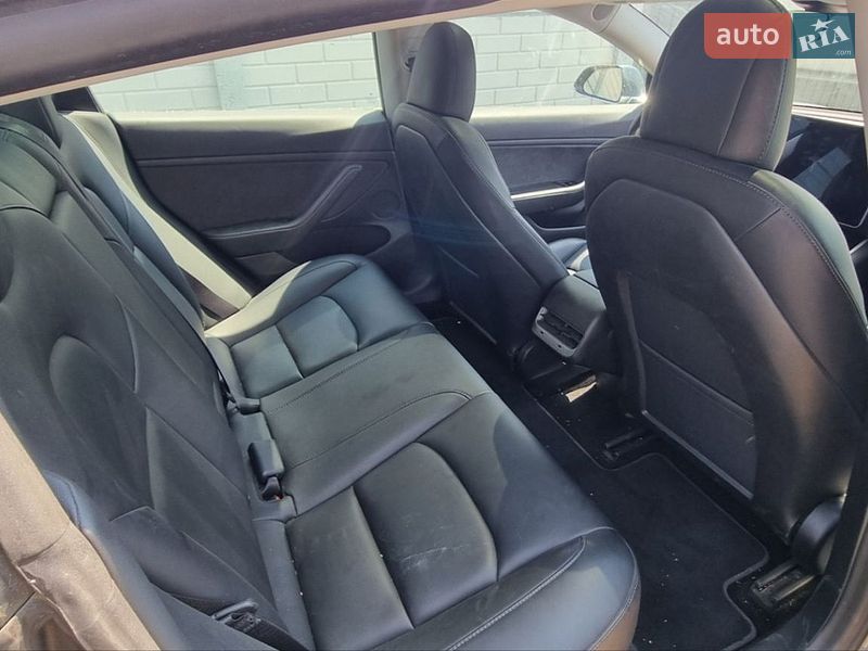 Седан Tesla Model 3 2019 в Києві фото 10 Седан Tesla Model 3 2019 в Києві