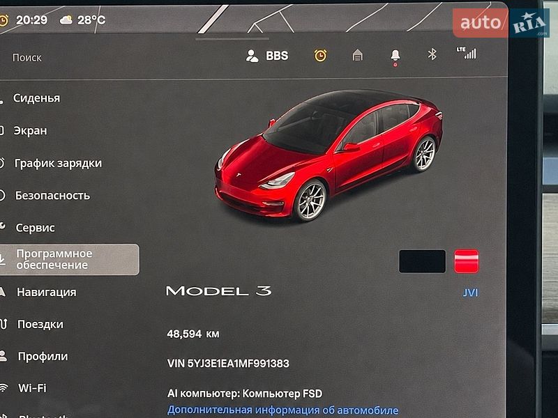 Седан Tesla Model 3 2021 в Луцке