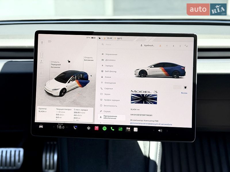 Седан Tesla Model 3 2024 в Киеве