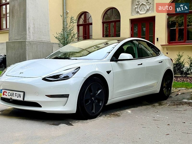 Tesla Model 3 2022 Tesla Model 3 2022