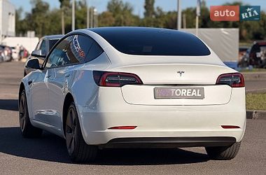 Седан Tesla Model 3 2023 в Кривом Роге