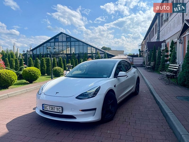 Tesla Model 3 2021 Tesla Model 3 2021