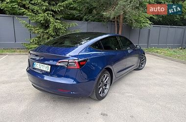 Седан Tesla Model 3 2021 в Львове фото 3 Седан Tesla Model 3 2021 в Львове