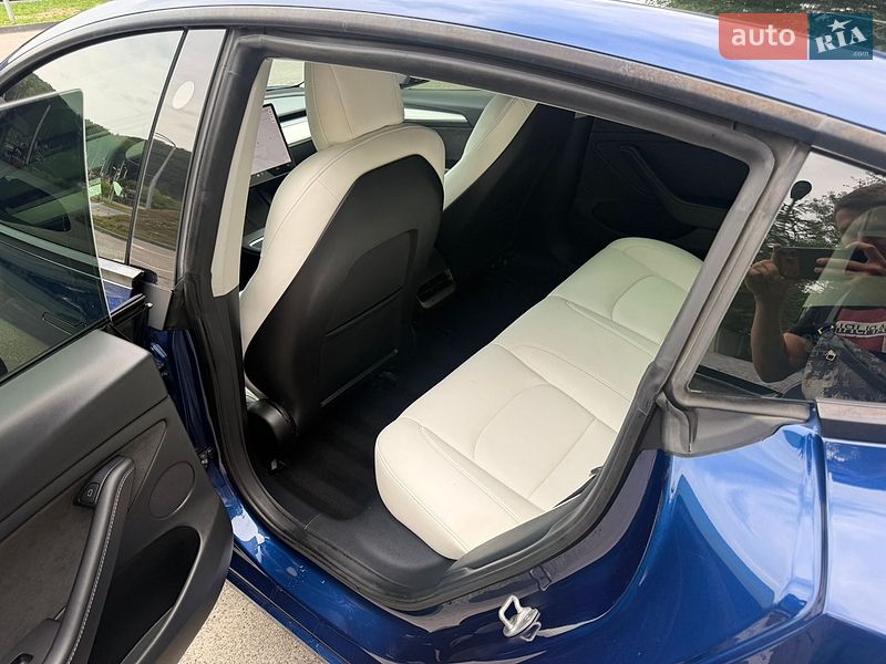 Седан Tesla Model 3 2021 в Львове фото 7 Седан Tesla Model 3 2021 в Львове
