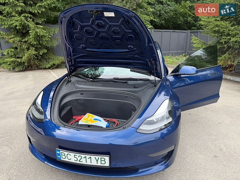 Седан Tesla Model 3 2021 в Львове фото 9 Седан Tesla Model 3 2021 в Львове