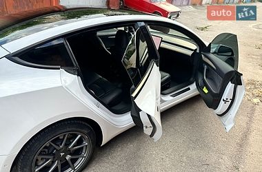 Седан Tesla Model 3 2021 в Запоріжжі фото 10 Седан Tesla Model 3 2021 в Запоріжжі