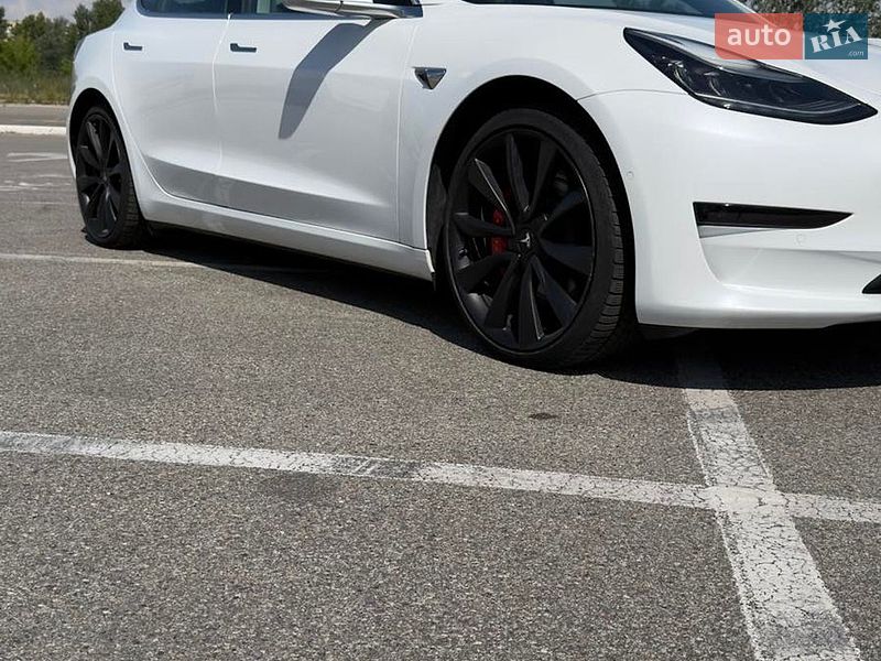 Седан Tesla Model 3 2019 в Києві фото 4 Седан Tesla Model 3 2019 в Києві