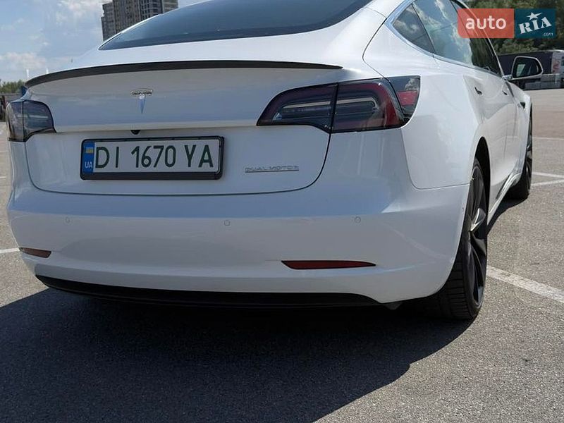 Седан Tesla Model 3 2019 в Києві фото 5 Седан Tesla Model 3 2019 в Києві