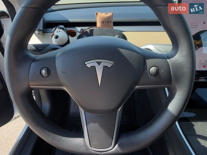 Седан Tesla Model 3 2019 в Києві фото 11 Седан Tesla Model 3 2019 в Києві