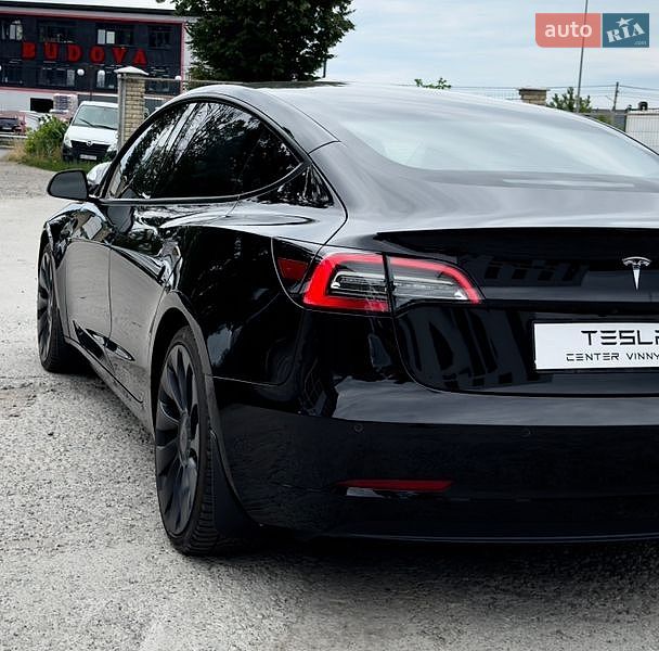 Седан Tesla Model 3 2022 в Виннице фото 10 Седан Tesla Model 3 2022 в Виннице