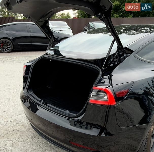 Седан Tesla Model 3 2022 в Виннице фото 21 Седан Tesla Model 3 2022 в Виннице