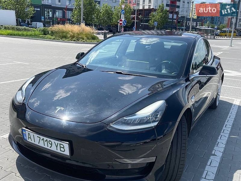 Tesla Model 3 2018