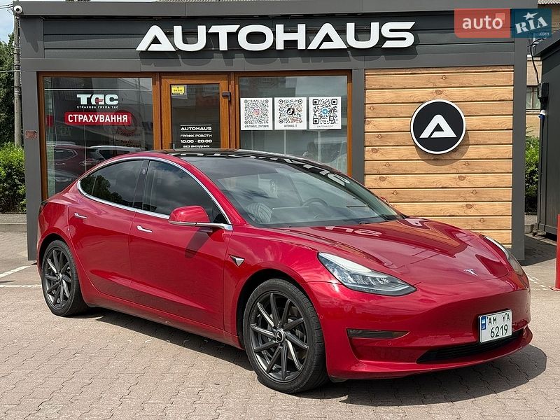 Tesla Model 3 2019