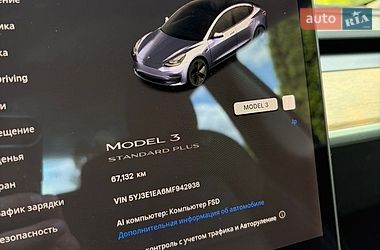 Седан Tesla Model 3 2021 в Києві