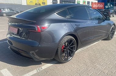 Седан Tesla Model 3 2024 в Киеве