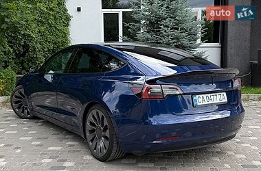 Седан Tesla Model 3 2021 в Києві