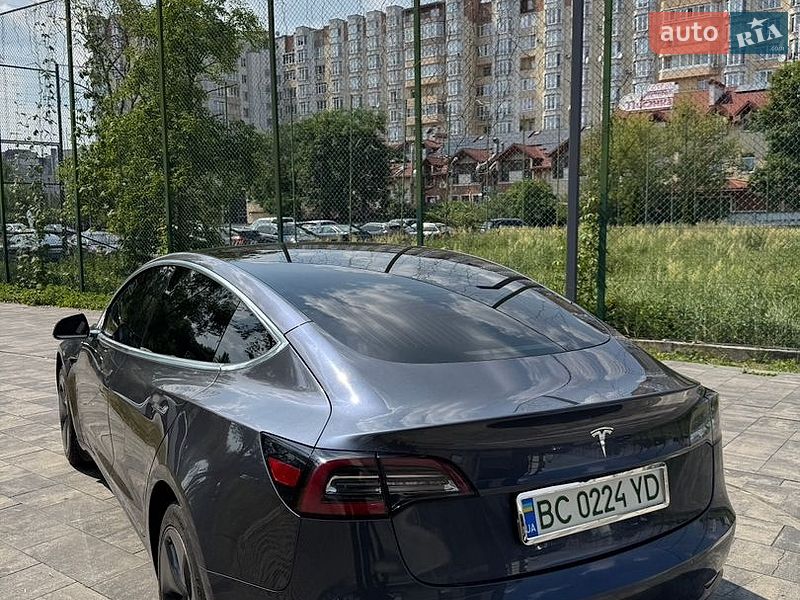 Седан Tesla Model 3 2020 в Жовкве фото 11 Седан Tesla Model 3 2020 в Жовкве