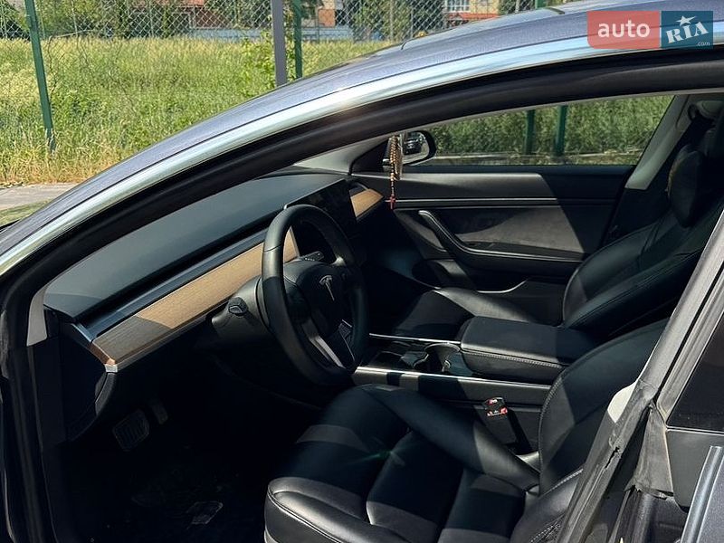 Седан Tesla Model 3 2020 в Жовкве фото 18 Седан Tesla Model 3 2020 в Жовкве
