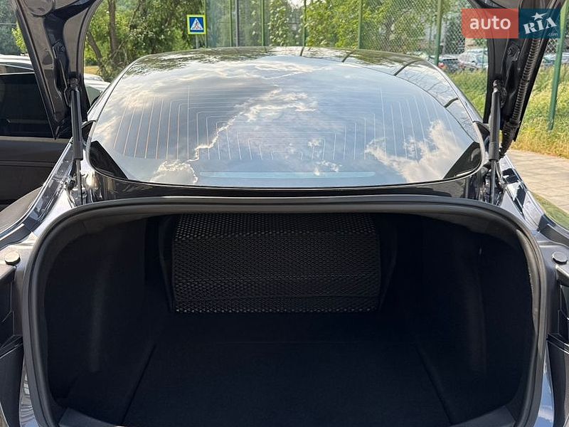 Седан Tesla Model 3 2020 в Жовкве фото 25 Седан Tesla Model 3 2020 в Жовкве