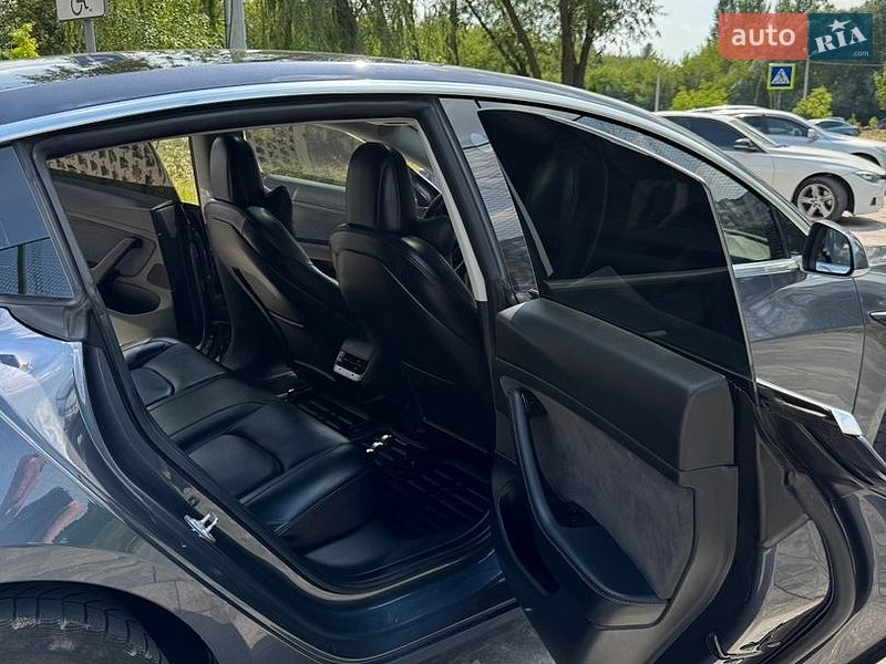 Седан Tesla Model 3 2020 в Жовкве фото 27 Седан Tesla Model 3 2020 в Жовкве