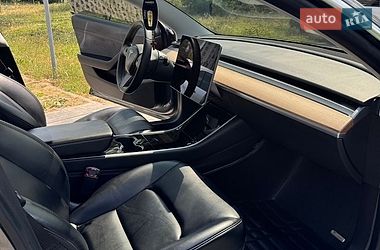 Седан Tesla Model 3 2020 в Жовкве фото 29 Седан Tesla Model 3 2020 в Жовкве