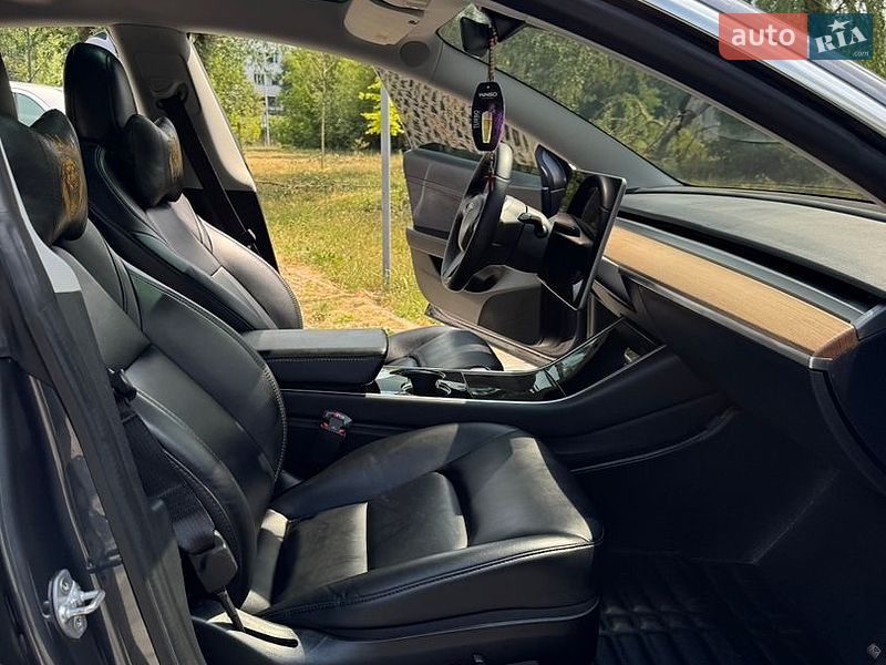 Седан Tesla Model 3 2020 в Жовкве фото 31 Седан Tesla Model 3 2020 в Жовкве