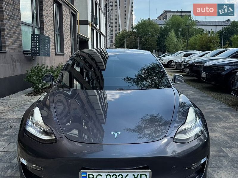Седан Tesla Model 3 2020 в Жовкве фото 39 Седан Tesla Model 3 2020 в Жовкве
