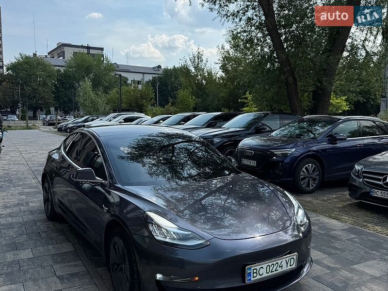 Седан Tesla Model 3 2020 в Жовкве фото 40 Седан Tesla Model 3 2020 в Жовкве