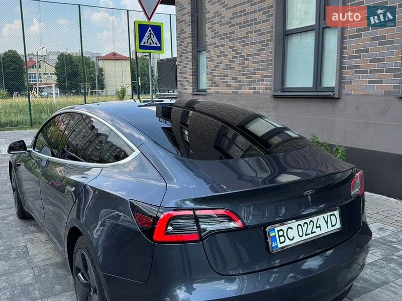 Седан Tesla Model 3 2020 в Жовкве фото 45 Седан Tesla Model 3 2020 в Жовкве