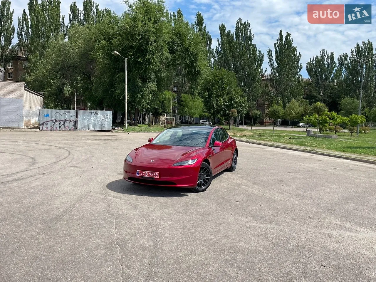 2025 Tesla Model 3 - мініатюра 5