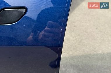 Седан Tesla Model 3 2023 в Києві