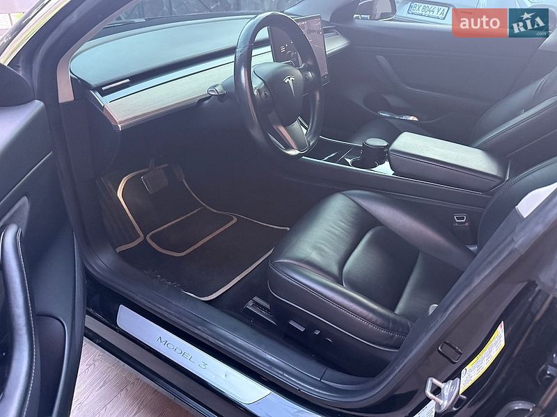 Седан Tesla Model 3 2018 в Хмельницькому