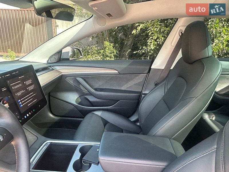 Седан Tesla Model 3 2023 в Днепре фото 7 Седан Tesla Model 3 2023 в Днепре