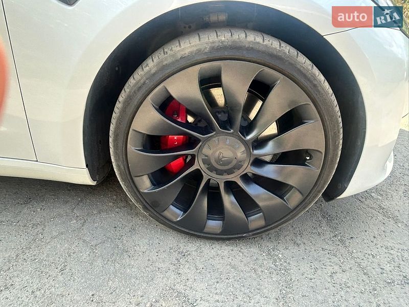 Седан Tesla Model 3 2023 в Днепре фото 9 Седан Tesla Model 3 2023 в Днепре