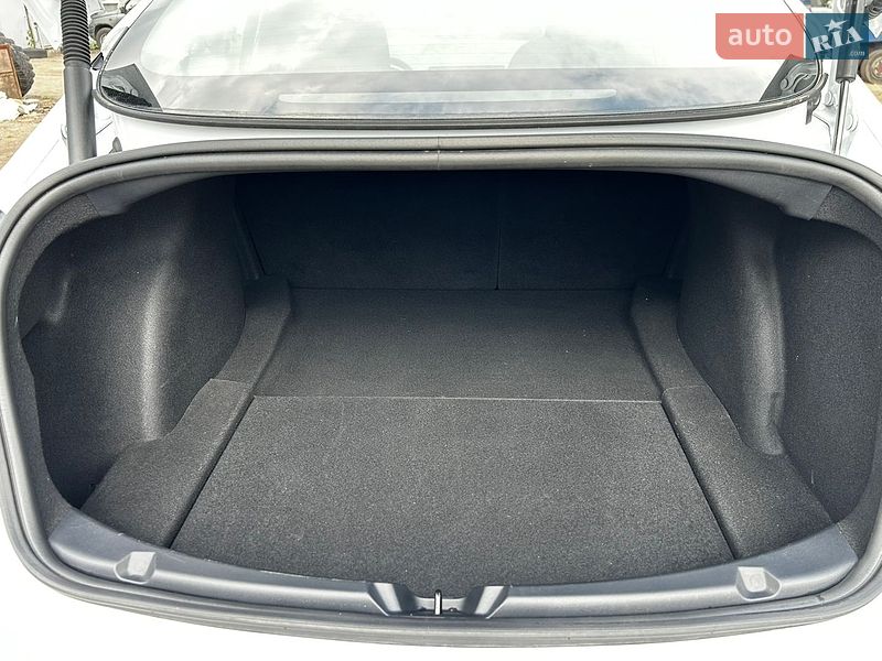 Седан Tesla Model 3 2023 в Днепре фото 13 Седан Tesla Model 3 2023 в Днепре
