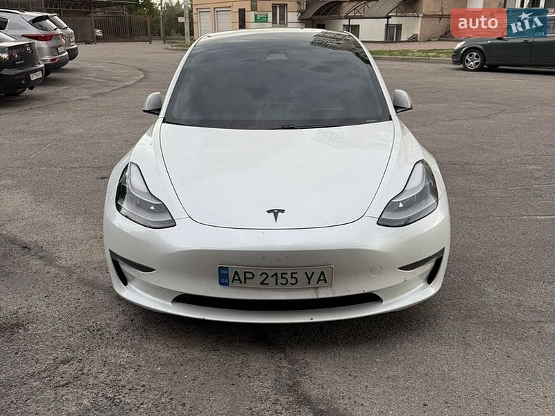 Седан Tesla Model 3 2021 в Запоріжжі