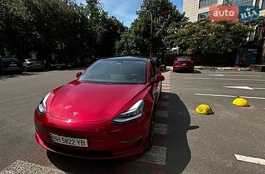 Седан Tesla Model 3 2018 в Одесі