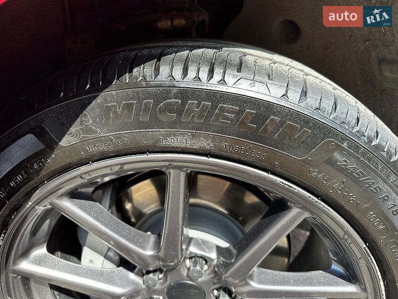 Седан Tesla Model 3 2018 в Одесі