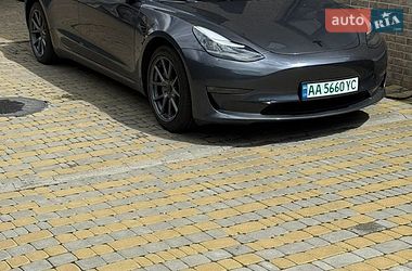 Седан Tesla Model 3 2022 в Киеве фото Седан Tesla Model 3 2022 в Киеве