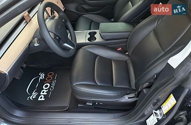 Седан Tesla Model 3 2022 в Києві