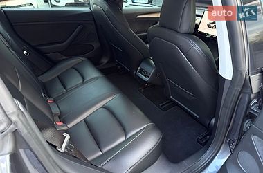 Седан Tesla Model 3 2022 в Києві