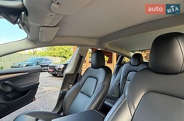 Седан Tesla Model 3 2023 в Харкові