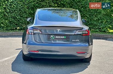 Седан Tesla Model 3 2021 в Києві