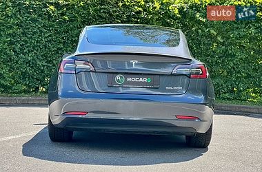 Седан Tesla Model 3 2021 в Києві