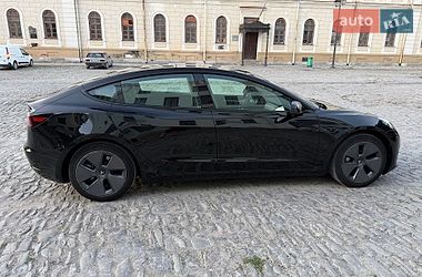 Седан Tesla Model 3 2023 в Кам'янець-Подільському