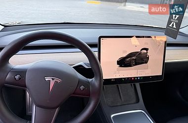 Седан Tesla Model 3 2023 в Кам'янець-Подільському