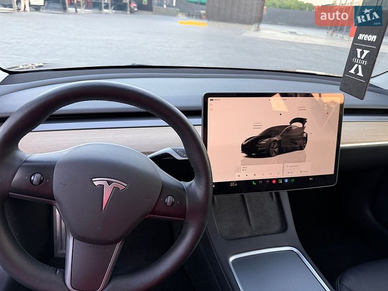 Седан Tesla Model 3 2023 в Кам'янець-Подільському